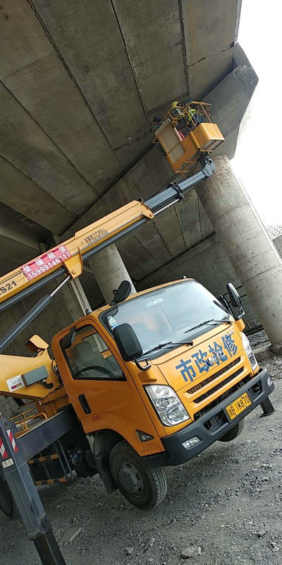 高空車(chē)出租104