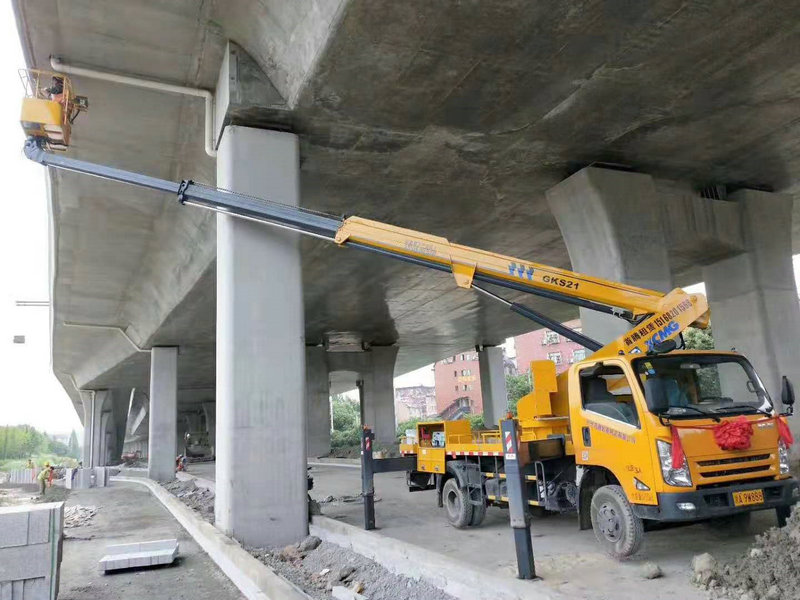 高空車(chē)出租160