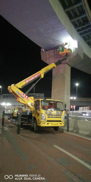 新疆高空車(chē)出租案例