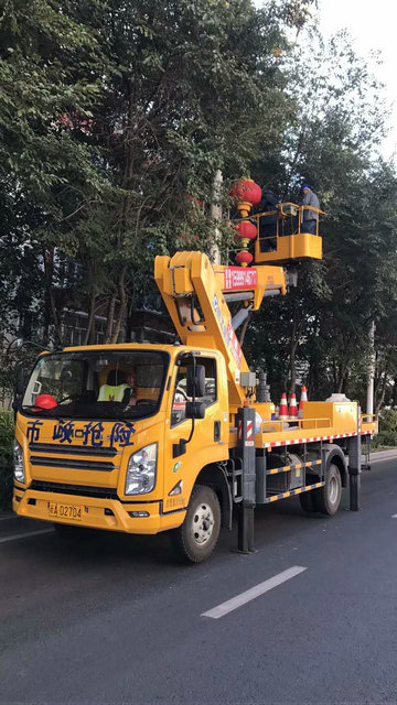 新疆高空車(chē)出租案例