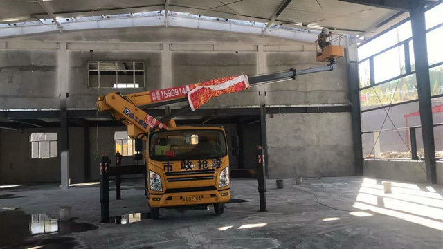 新疆高空車(chē)出租案例
